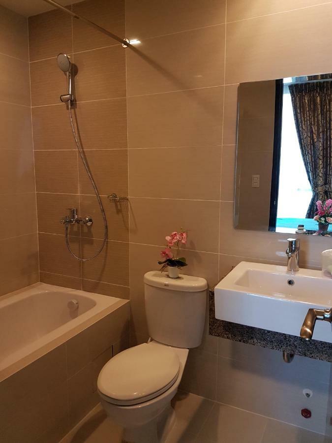 Apartment Sea View At Mactan Newtown Lapu-Lapu City Esterno foto