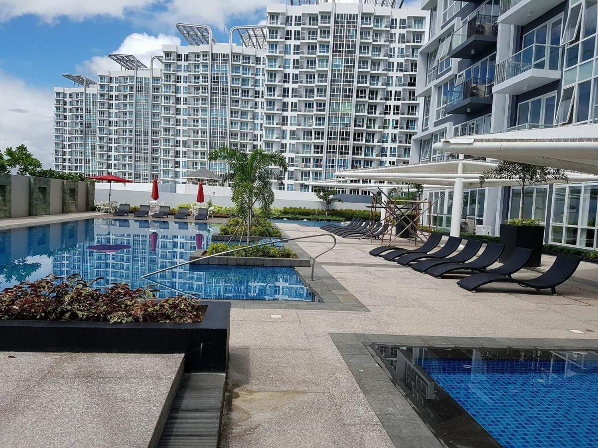 Apartment Sea View At Mactan Newtown Lapu-Lapu City Esterno foto