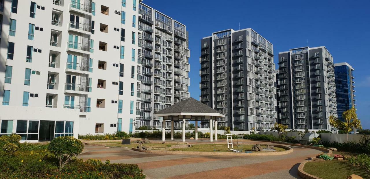 Apartment Sea View At Mactan Newtown Lapu-Lapu City Esterno foto