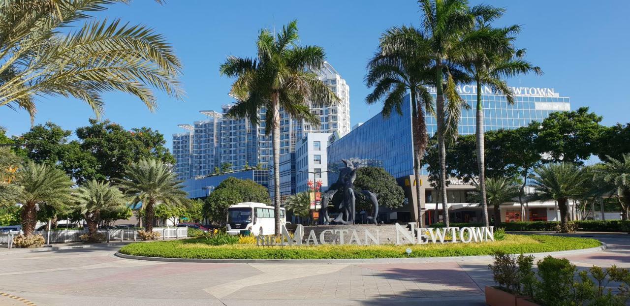 Apartment Sea View At Mactan Newtown Lapu-Lapu City Esterno foto